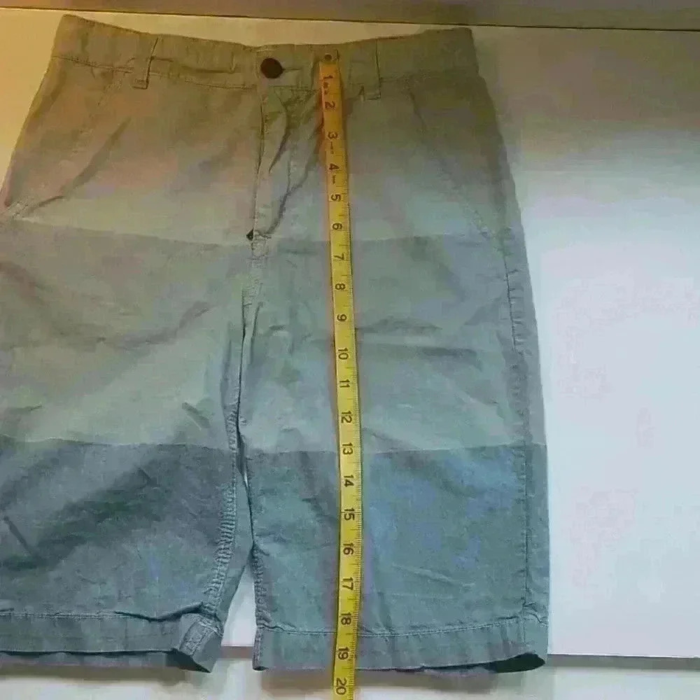 Old Navy shorts - Picture 6 of 6
